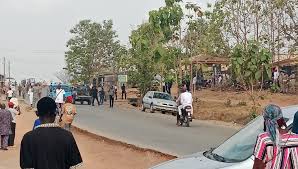 LG Crisis: Thugs invade Osun council secretariat